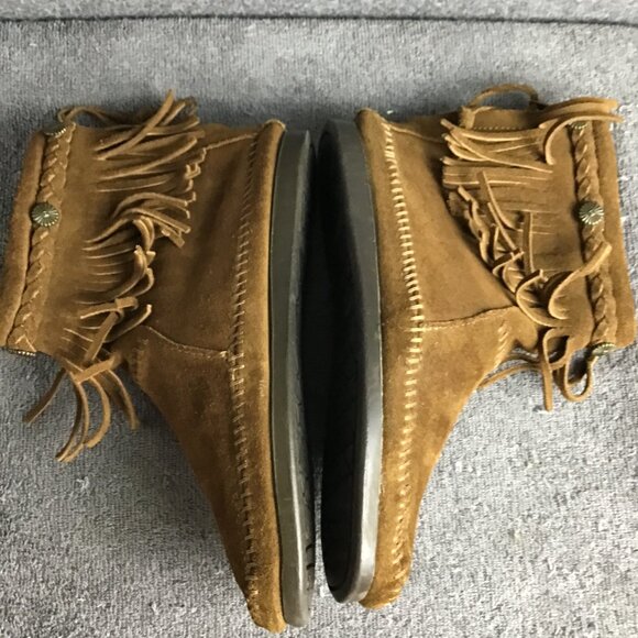 Minnetonka Suede Moccasins Sz 7 Brown Fringe Ankle Back Zip - Picture 6 of 8